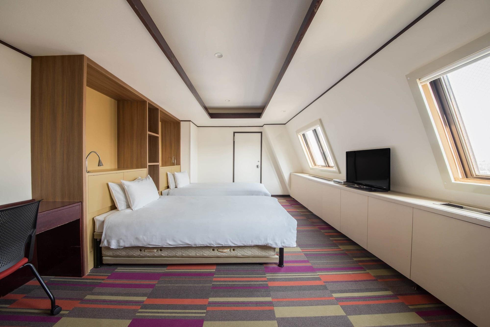 The B Sangenjaya Hotel Tokio Buitenkant foto