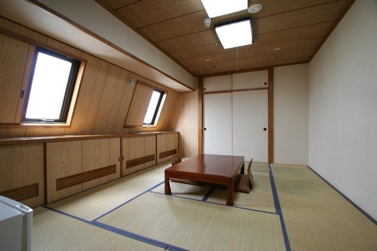 The B Sangenjaya Hotel Tokio Buitenkant foto